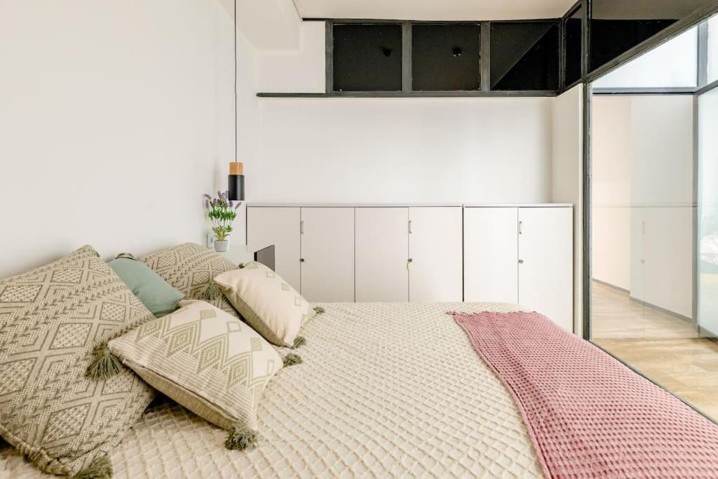 Ferienwohnung Cozy Loft Patio+Pool +Wifi Valencia Exterior foto