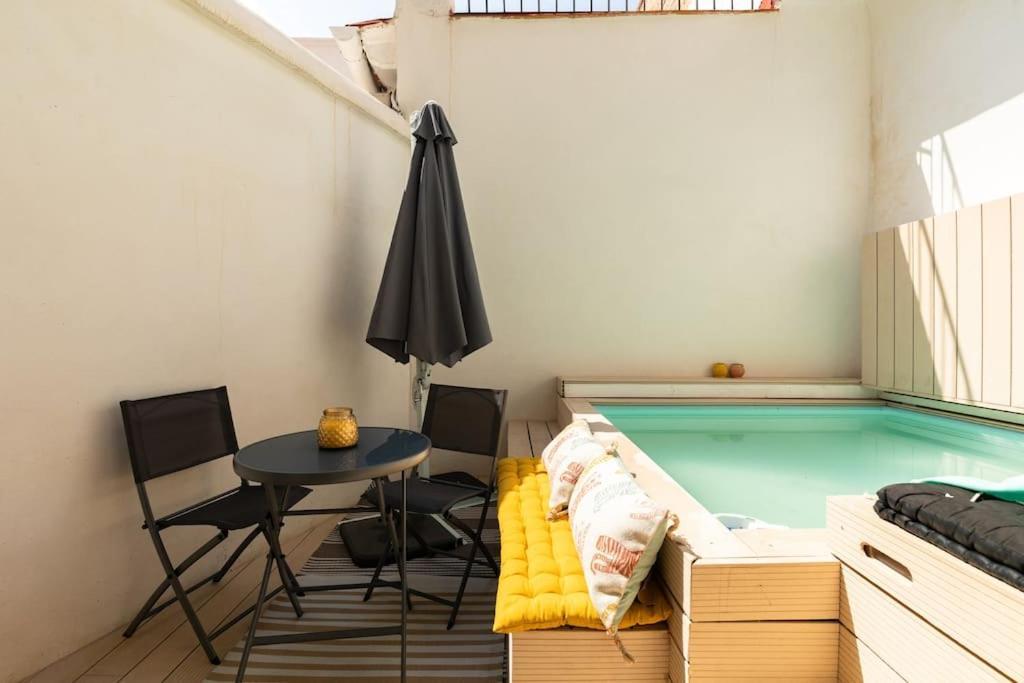 Ferienwohnung Cozy Loft Patio+Pool +Wifi Valencia Exterior foto