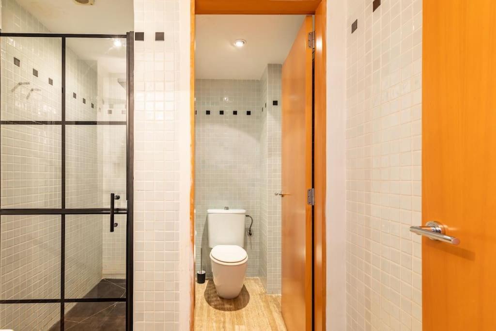 Ferienwohnung Cozy Loft Patio+Pool +Wifi Valencia Exterior foto